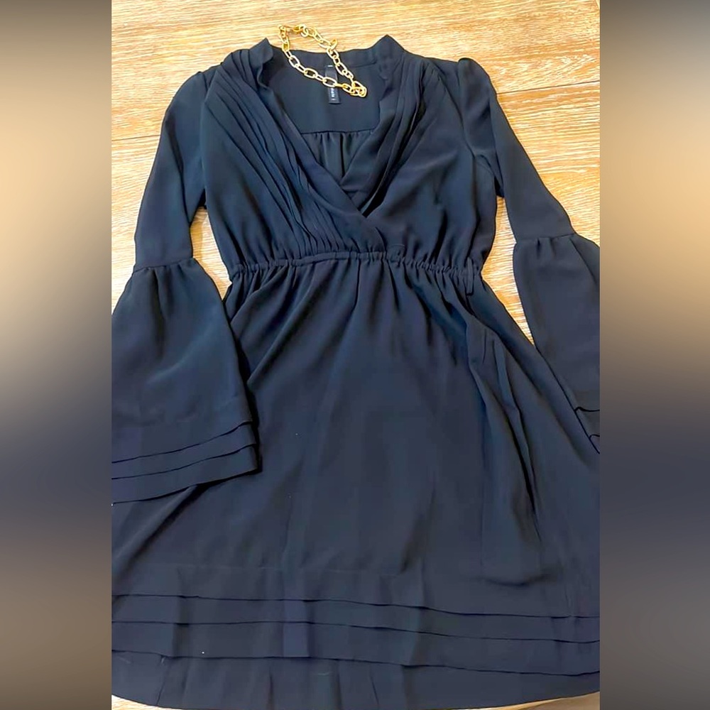 Yahada black cocktail dress